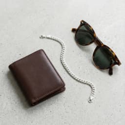 Sleek Silver Curb Chain Bracelet thumbnail 3