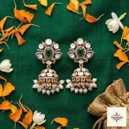 Tarakshi Emerald & Polki Jhumka Earrings thumbnail 2