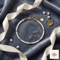 Delicate Pearl & Gold Bead Bracelet thumbnail 3