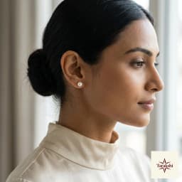 Classic Pearl Stud Earrings in Sterling Silver thumbnail 4